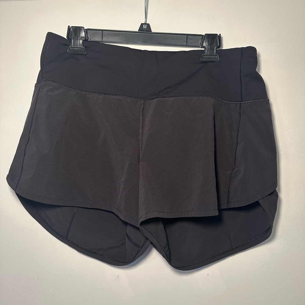 lululemon Speed Up High Rise lined short 4”
